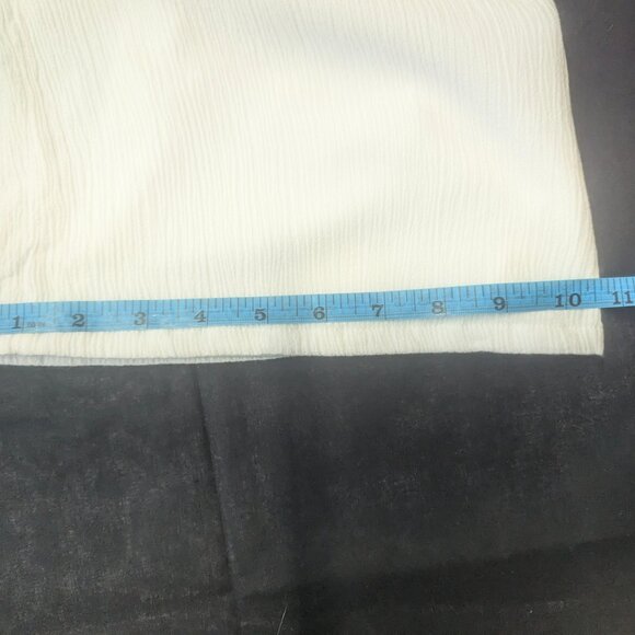 I.N. Studio Petite Medium White Wide Legged Pants - Picture 10 of 13